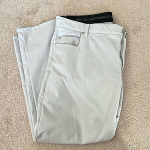 Nike men’s golf pants 40 X 30 light grey slim fit